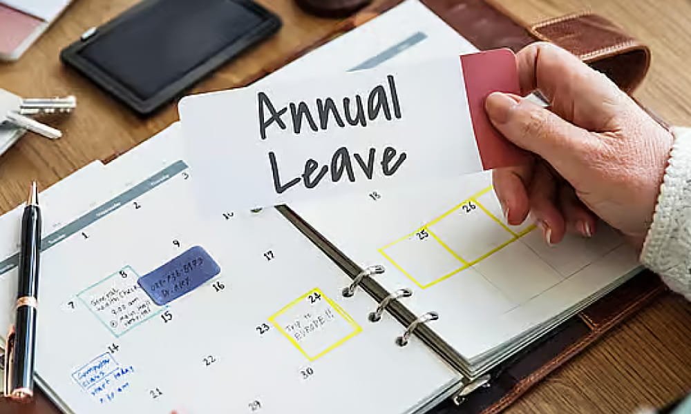 UAE compensatory leave and annual leave