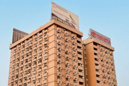 dubai-toyota-building